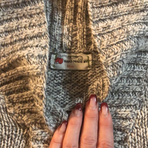 Hand Knit Pullover Sweater Unisex - Picture 4 of 4